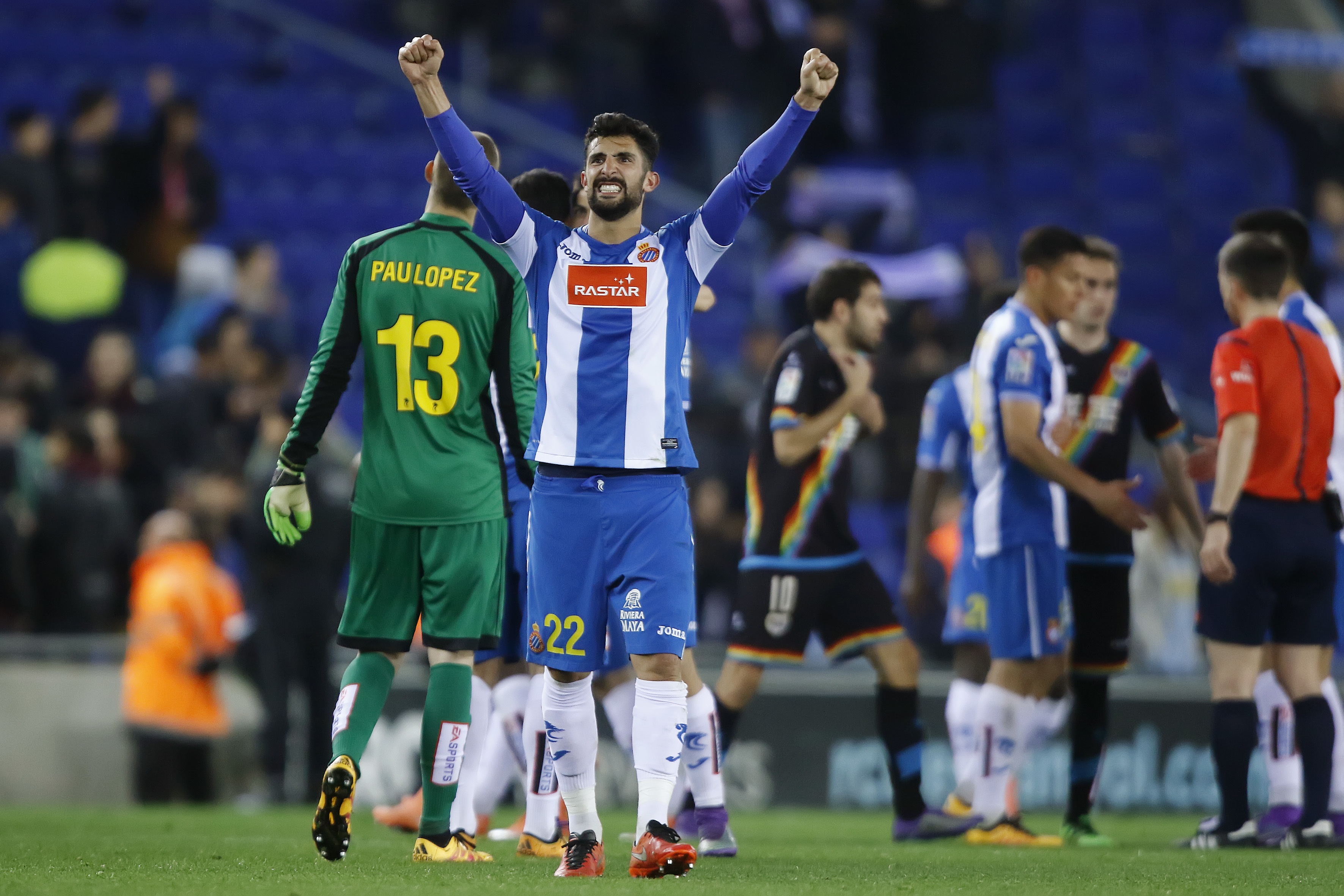 开云网站皇马赞助商-黄潜旧将：人们会告诉你防住梅西左边，但没有人能做到这一点